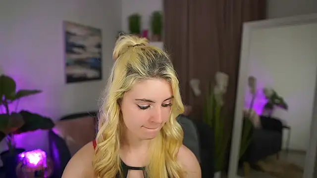 Jetpearl online show from March 2026 07:14:02 PM