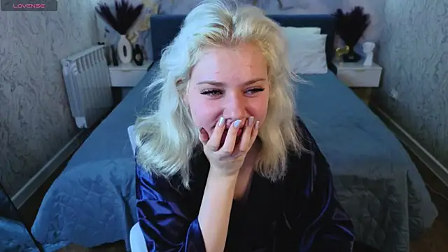 Kate Krose online show from March 2026 01:01:02 AM