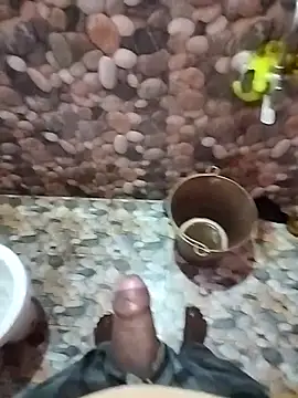 tamilpaiyan989 online show from April 2026 03:55:02 PM