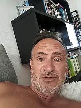 bobo672 online show from May 2026 09:17:01 AM