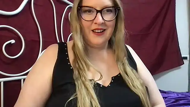 MissCharlotteXx online show from February 2026 05:24:01 PM