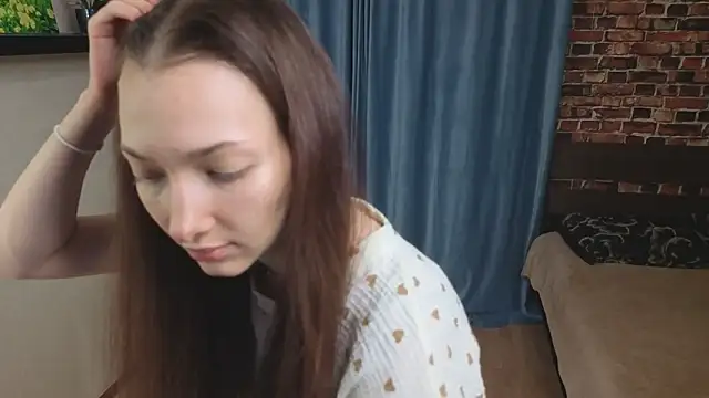 Lollyops online show from February 2026 02:05:01 AM