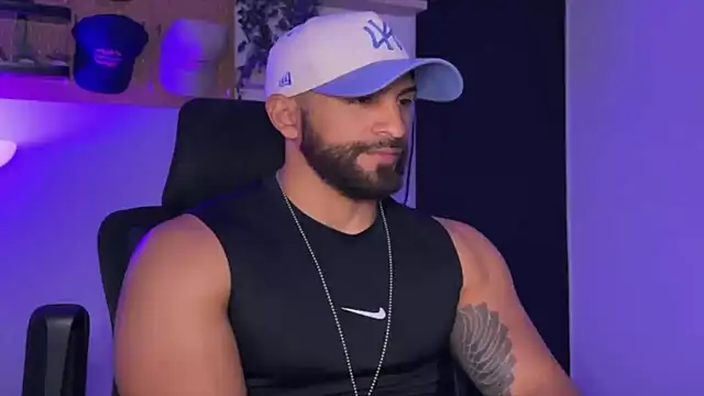 SamDornan51 online show from April 2026 01:47:02 AM