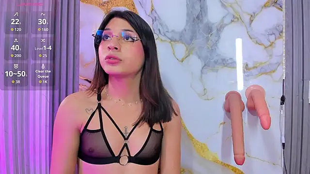 mlucreciasucker303av online show from April 2026 06:49:01 PM