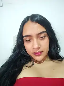 cynliu online show from April 2026 09:39:33 PM