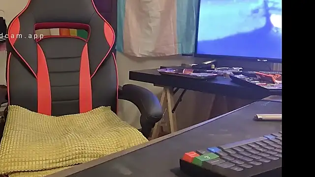 Snapshot of LovelyMeli chatting on February 2026 09:43:02 AM LovelyMeli online show from February 2026 09:43:02 AM