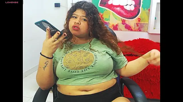 Cloe r online show from February 2026 04:25:02 PM