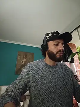 kauzZhomi online show from February 2026 01:10:01 PM