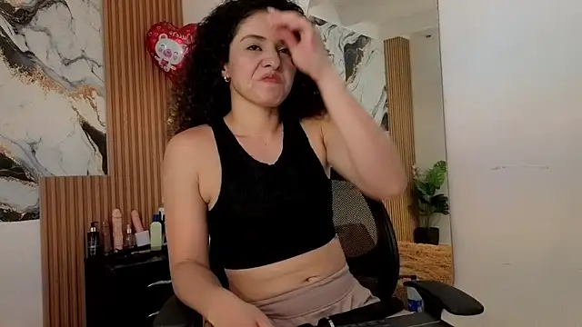 sky love12 online show from February 2026 07:25:02 PM