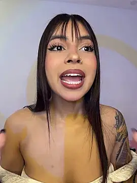 Snapshot of Chel__ chatting on July 2026 09:51:01 PM Chel online show from July 2026 09:51:01 PM