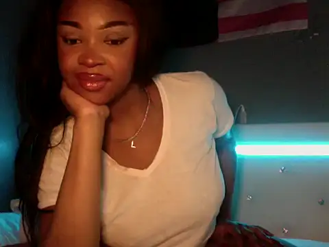 Snapshot of LuckyTonightx chatting on May 2026 07:59:02 AM LuckyTonightx online show from May 2026 07:59:02 AM