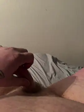 arcticman103 online show from February 2026 01:47:02 AM