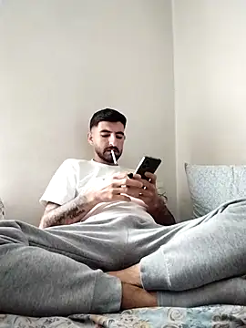 Snapshot of mersin3 chatting on February 2026 11:44:01 AM mersin3 online show from February 2026 11:44:01 AM