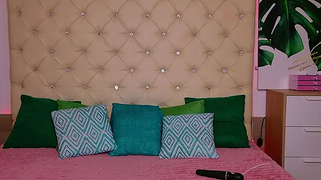 AwaMax online show from March 2026 06:06:02 AM