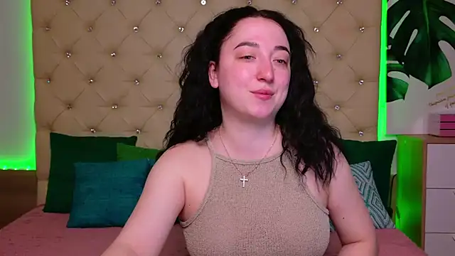 AwaMax online show from April 2026 04:57:01 AM