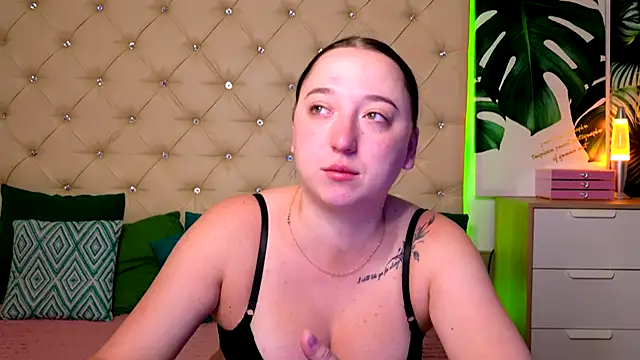 AwaMax online show from June 2026 04:59:01 AM