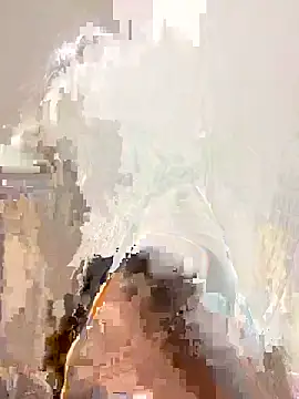 Youyou 12 online show from February 2026 03:43:01 PM