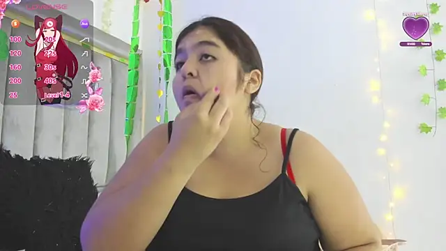 dahlialee online show from March 2026 12:00:02 PM