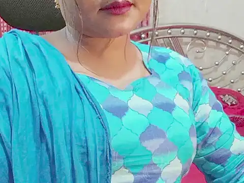 Snapshot of Nusrat_Faria chatting on June 2026 08:23:01 PM Nusrat Faria online show from June 2026 08:23:01 PM