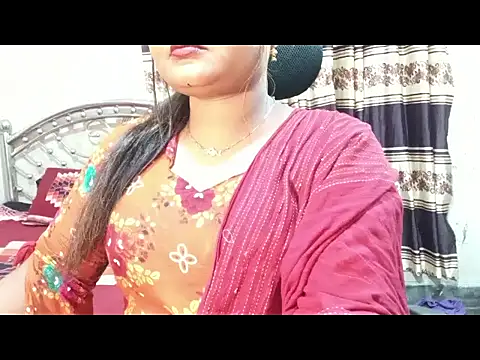 Snapshot of Nusrat_Faria chatting on June 2026 09:58:01 PM Nusrat Faria online show from June 2026 09:58:01 PM