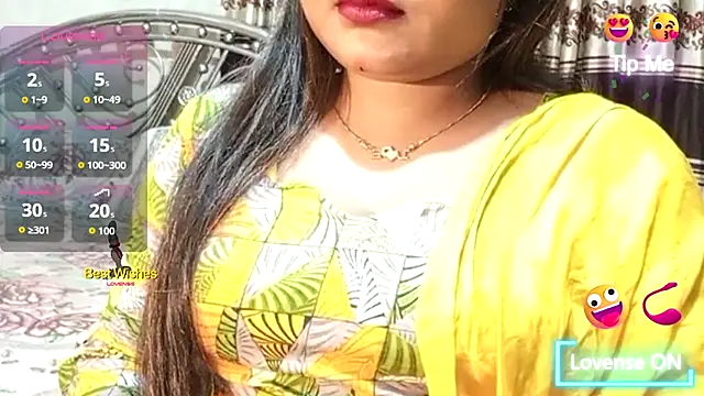 Snapshot of Nusrat_Faria chatting on July 2026 10:12:01 PM Nusrat Faria online show from July 2026 10:12:01 PM