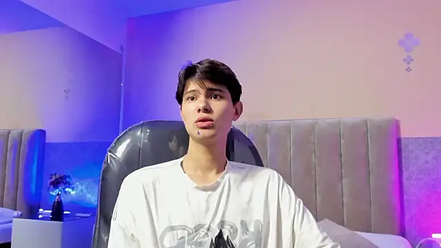 Derek Sinn online show from March 2026 12:43:02 PM