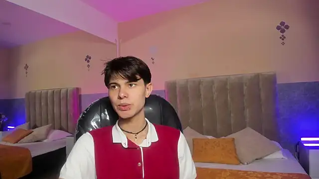 Derek Sinn online show from April 2026 07:41:01 PM