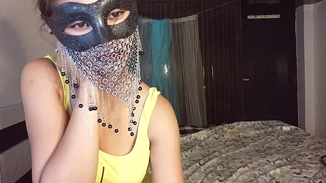 Snapshot of Alina_Teen chatting on May 2026 02:45:01 PM Alina Teen online show from May 2026 02:45:01 PM