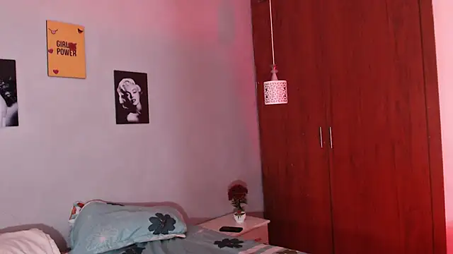 arianna rossi11 online show from March 2026 01:16:01 PM