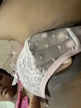 LIA PARKERR online show from February 2026 03:17:01 AM