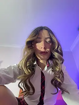 kloe  t18 online show from February 2026 02:24:01 PM