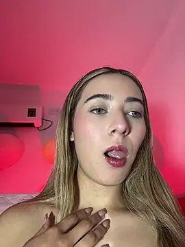 kloe  t18 online show from April 2026 04:34:01 PM