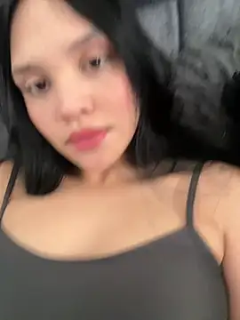 Malory Saenzz online show from May 2026 08:50:02 PM