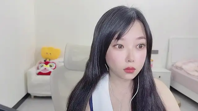 Yumi yuni online show from March 2026 12:26:01 AM