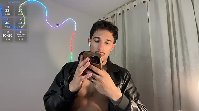 rafael stone11 online show from March 2026 01:52:02 AM