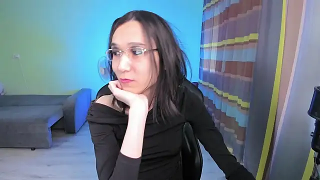 Snapshot of alison_marlowe chatting on May 2026 08:11:02 AM alison marlowe online show from May 2026 08:11:02 AM