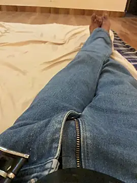 Indian-gentleman teen online show from April 2026 08:09:02 PM