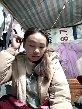 Bella-222 online show from February 2026 08:15:01 PM