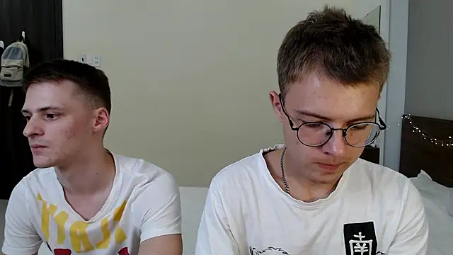 NikiKerryCum online show from April 2026 01:16:01 PM