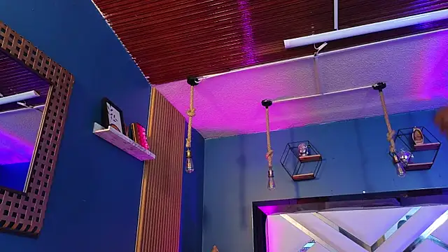 Ladyy brownn online show from April 2026 11:24:02 AM