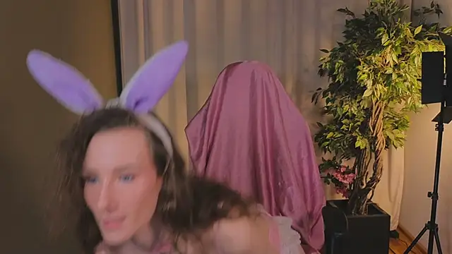 AriaLiko online show from April 2026 08:40:01 PM