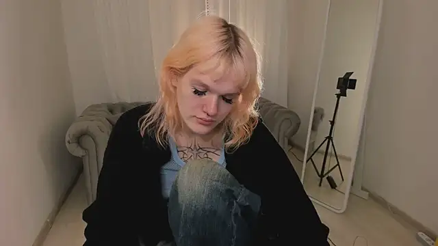 Lollita Morgan online show from May 2026 06:09:01 PM