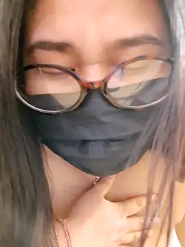 mini27mimi online show from June 2026 09:13:02 PM