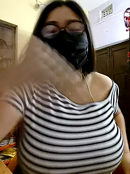 mini27mimi online show from July 2026 07:49:02 PM