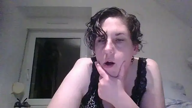 OIseauNoir88 online show from March 2026 07:59:01 PM