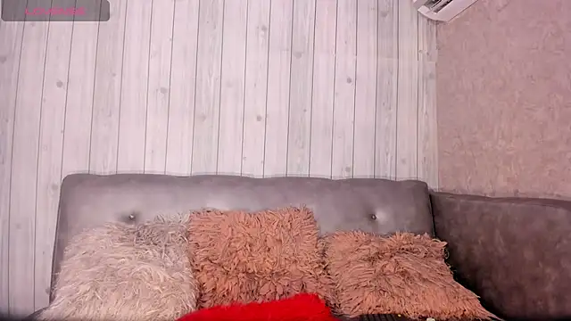 scarlettqueenx online show from April 2026 08:56:01 PM