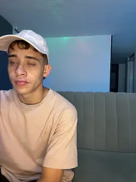 Lucas her online show from April 2026 11:39:02 PM