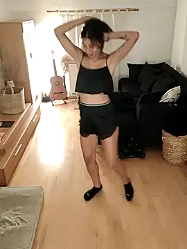 YaraEstelle online show from March 2026 08:37:02 PM