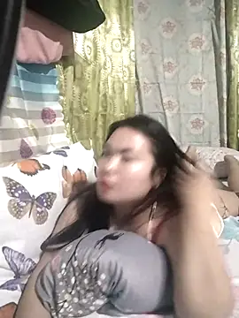 Zyramae 25 online show from February 2026 05:27:02 PM