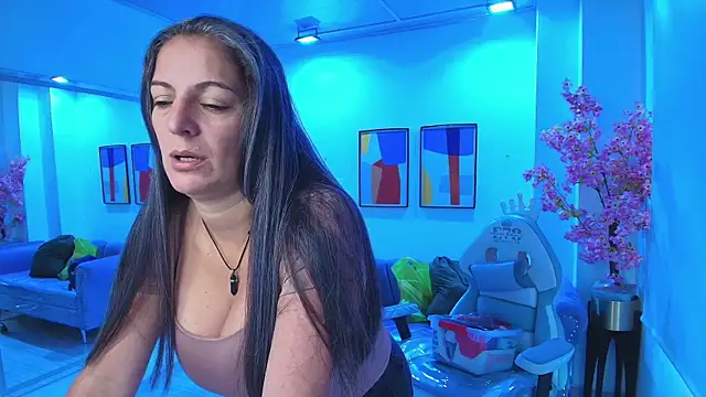 Madame scarlett online show from March 2026 11:37:02 AM